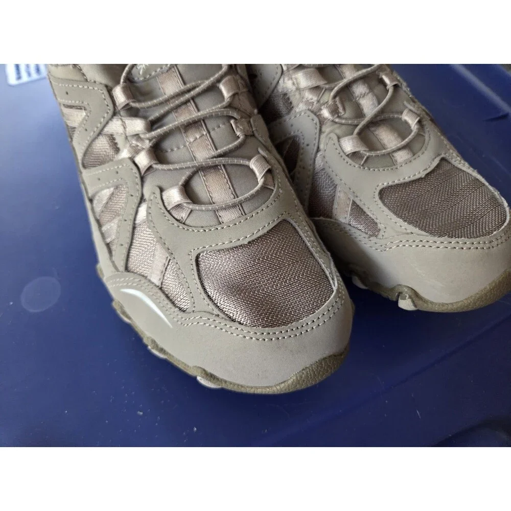 Skechers Womens Shoes Size 7‎ Taupe Beige